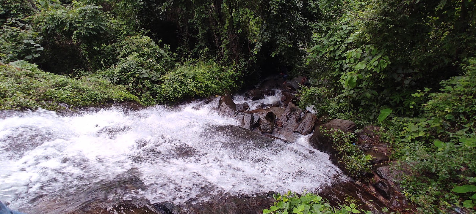 Olichi Waterfalls