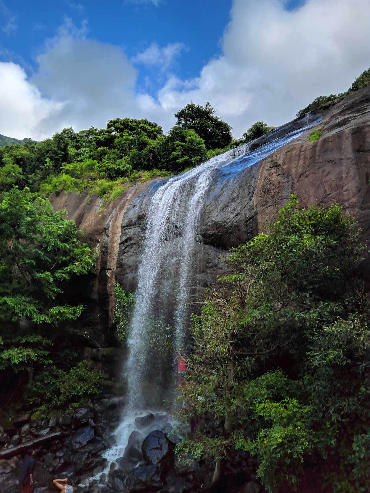 Vellarimedu Waterfalls