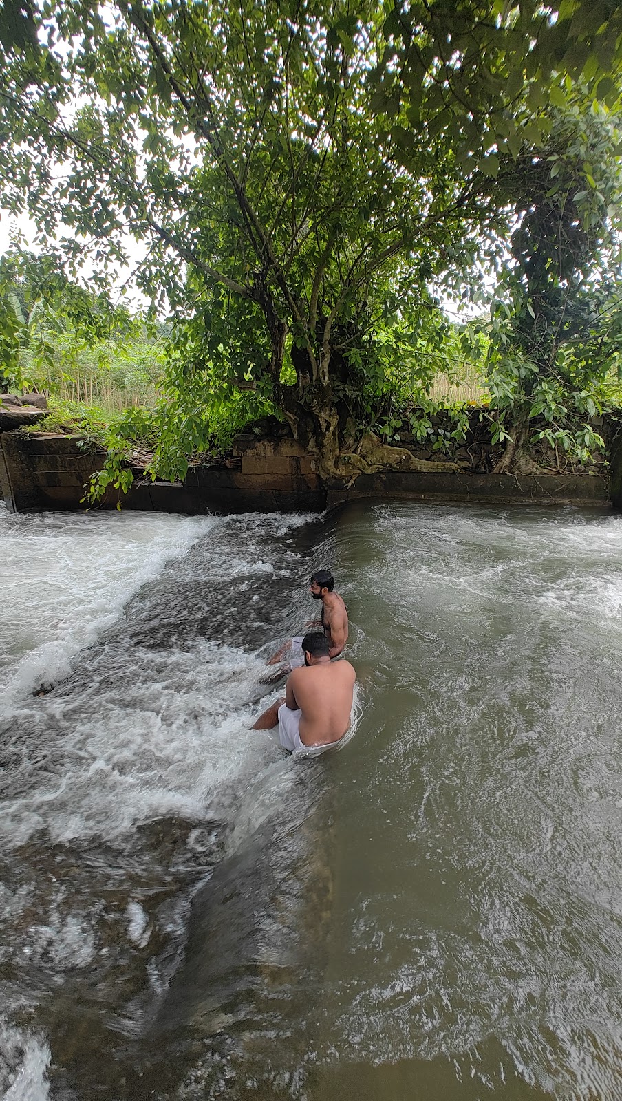 Kallanchira River