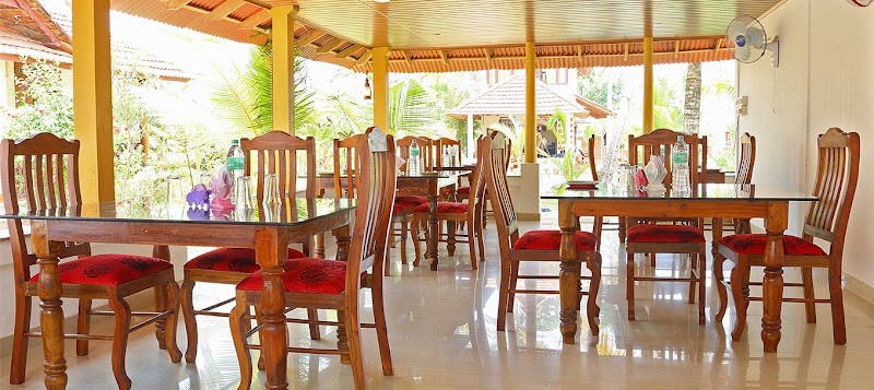 Pozhiyoram Beach Resort property view