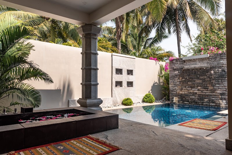 Neeleshwar Hermitage photo