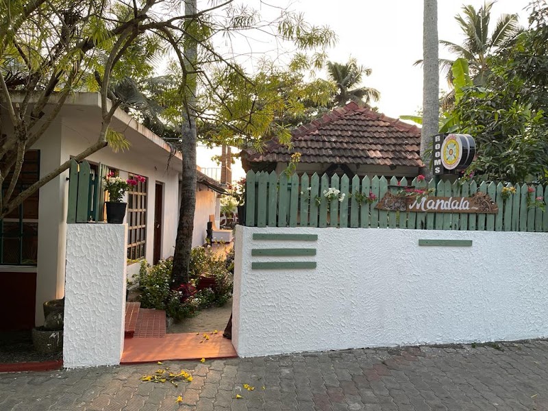 Mandala Beach House & Cottages
