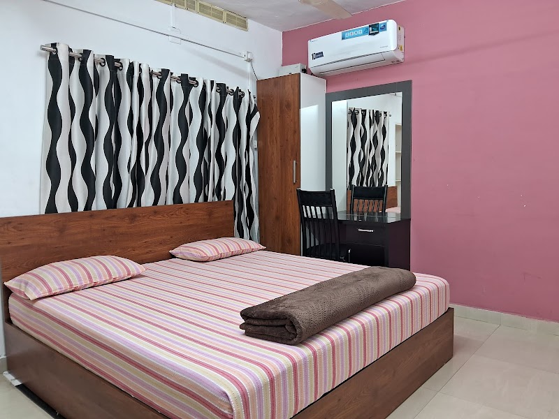 Vellakinar Residency room