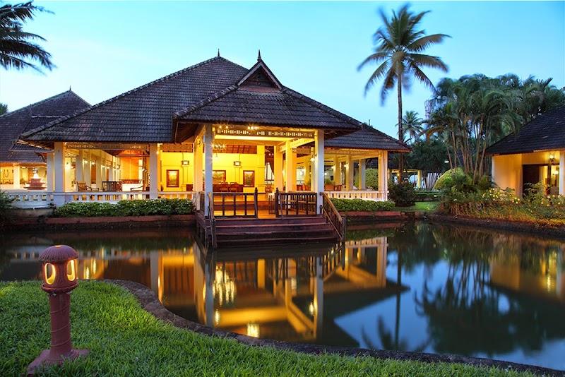 Abad Whispering : Lakeside Resort