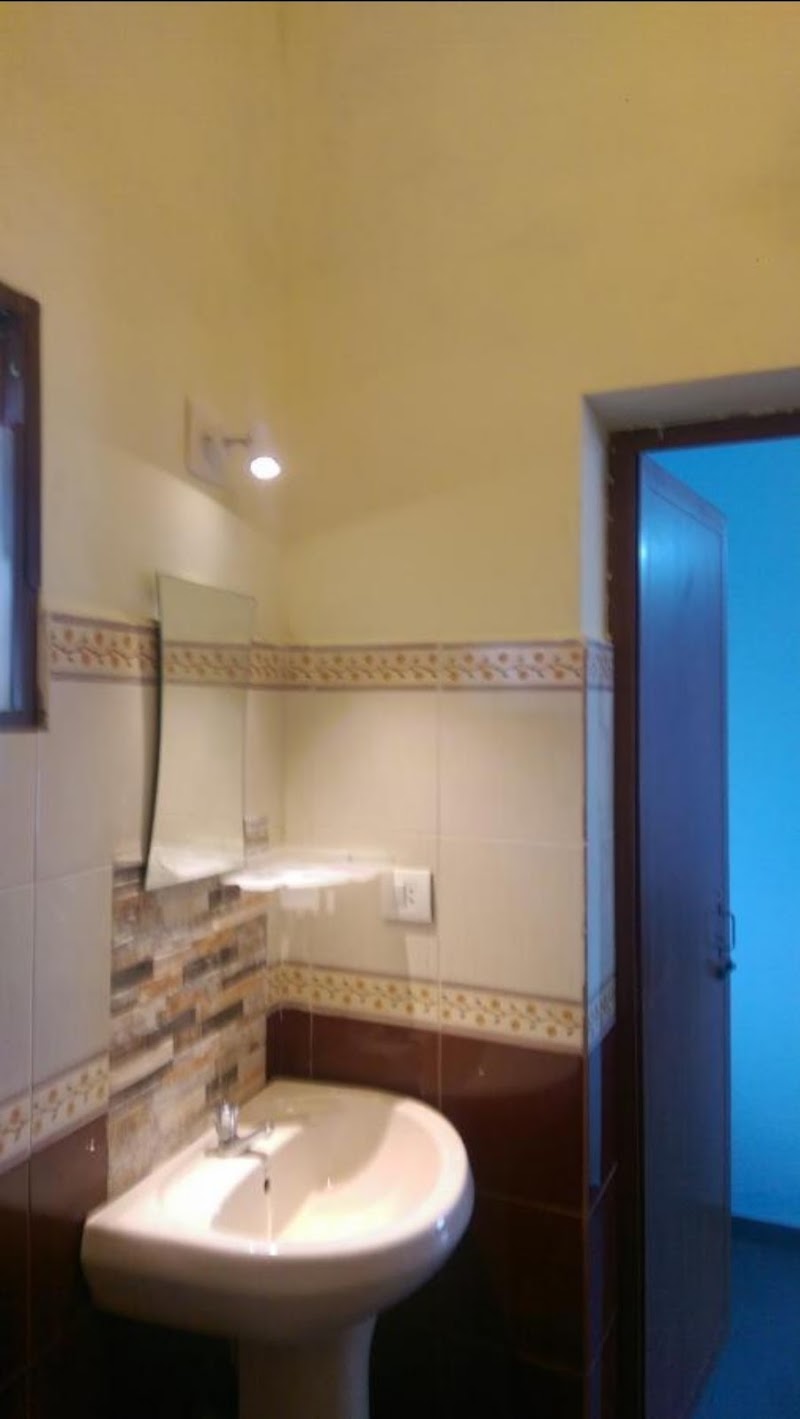 Sun 'N' Tan room