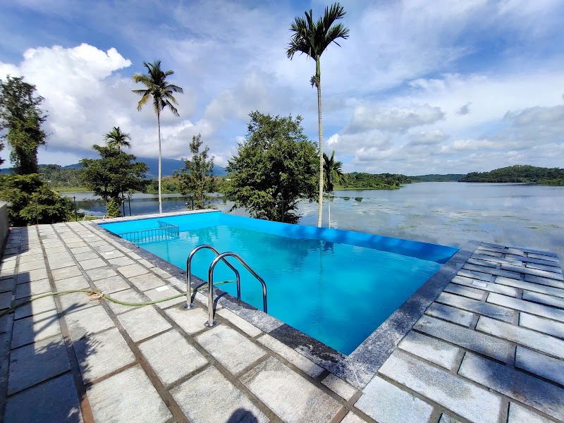 Wayanad Lake View Retreat photo