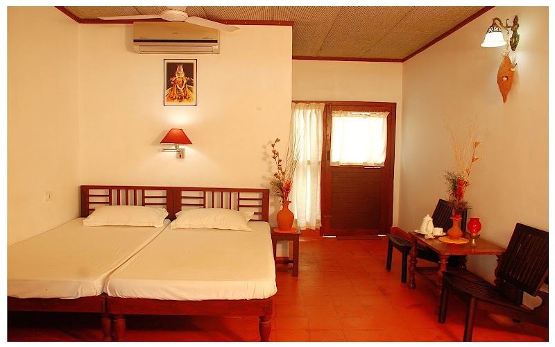 White Saand Beach Resort room