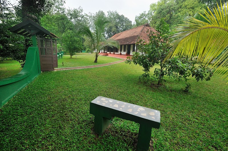 Kuruvinakunnel Tharavadu stay view