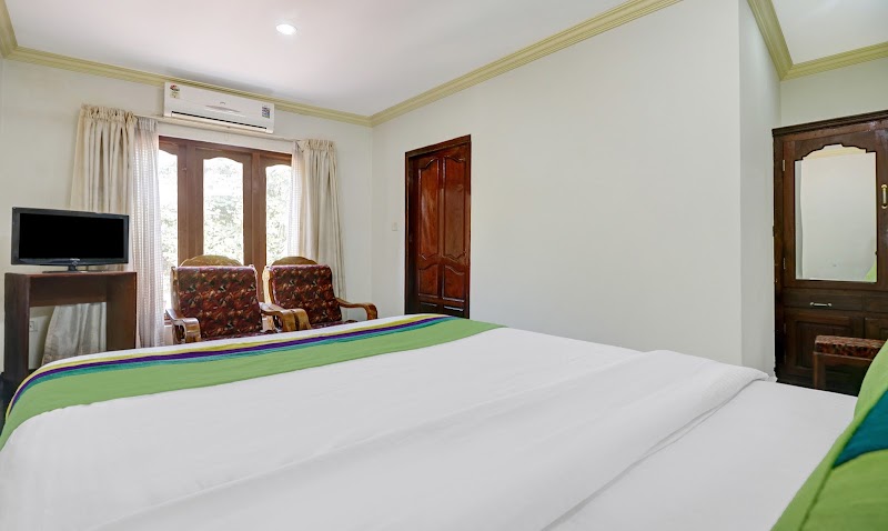 Itsy Hotels The Waters Edge Beach Resort property view