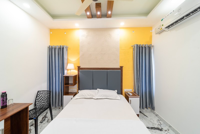 Phoenix Homestay room