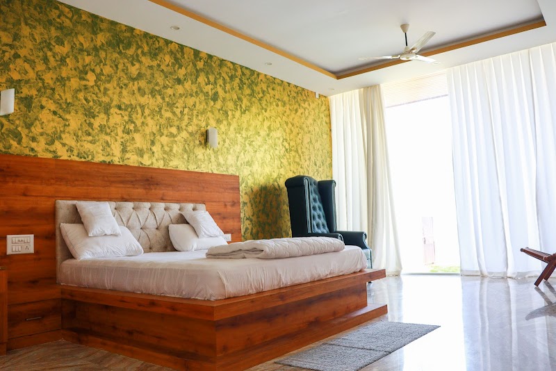 RASU Sea View room