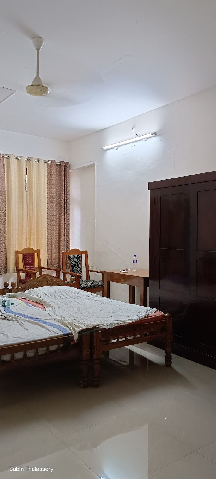 PWD Rest House Kottayam room