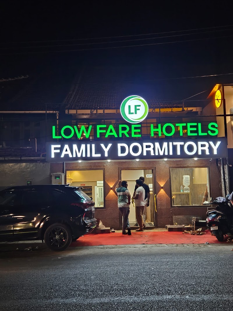 Lowfare Hotels photo