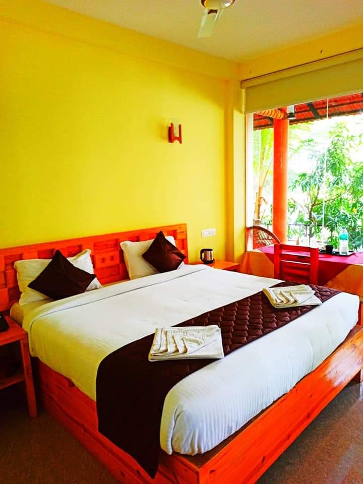 The Lake Paradise Boutique Resort room