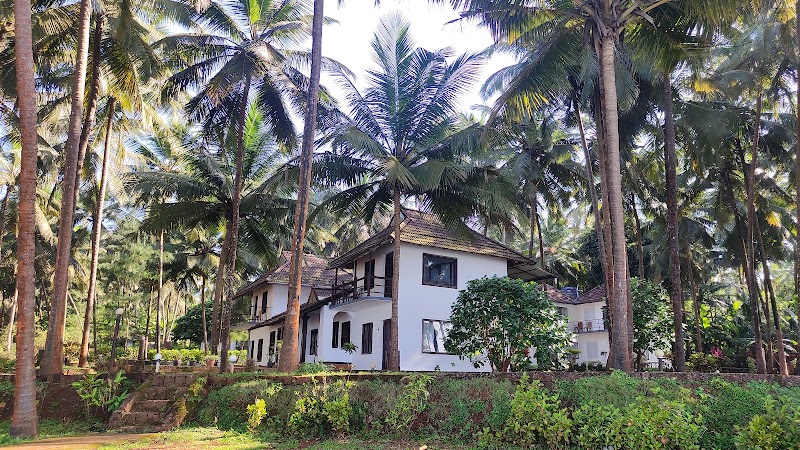 Kanbay Beach Resort photo