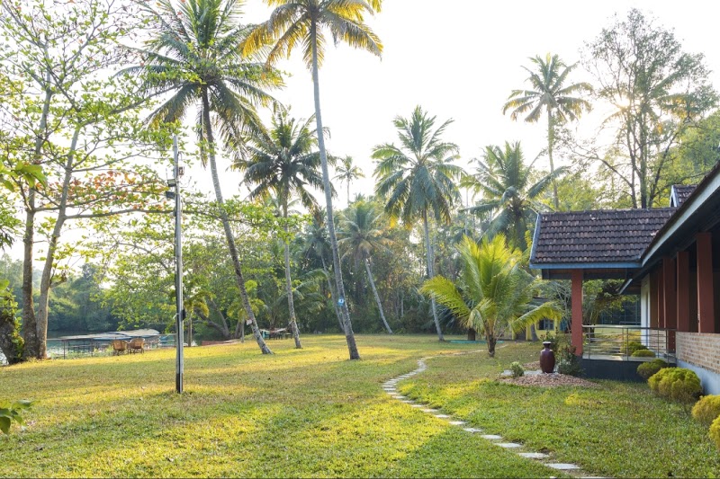 Thodukayil - The Lakeside Homestay photo