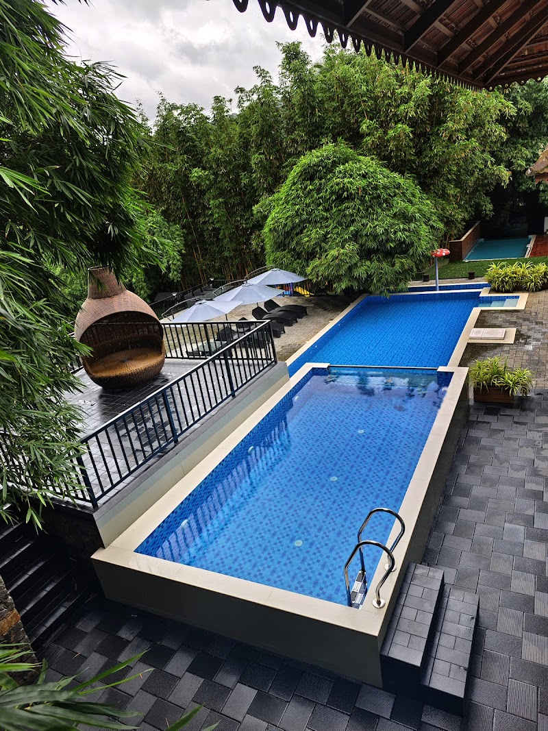 Green Trees Resorts stay view