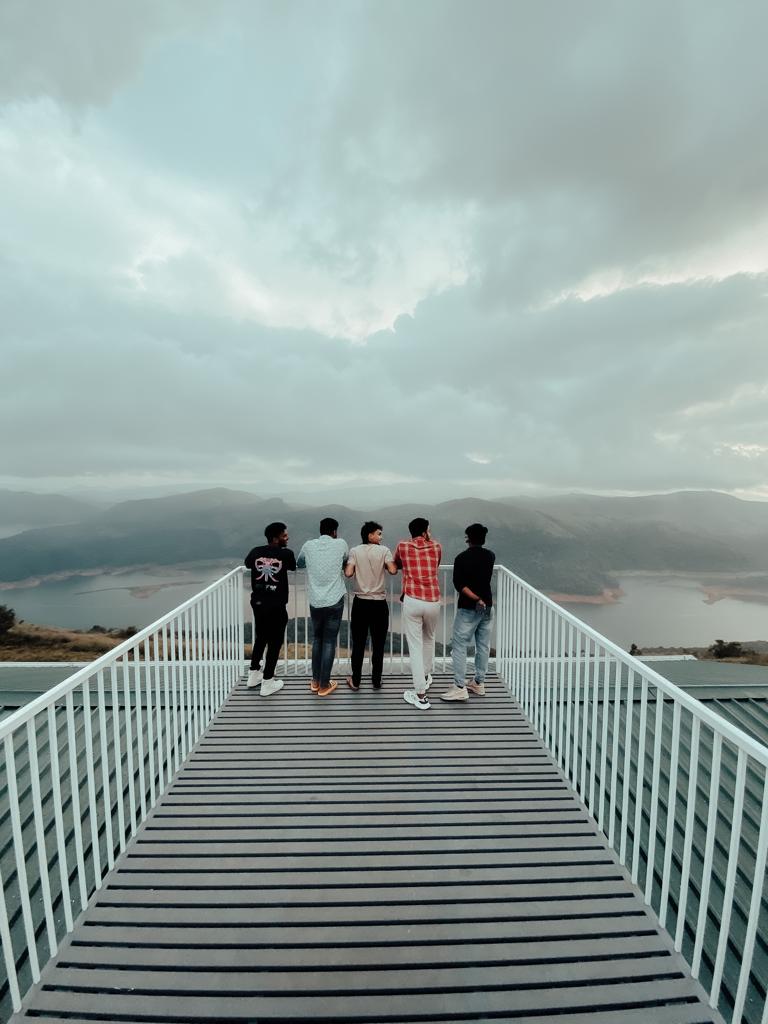Gee resort and heights travel photo