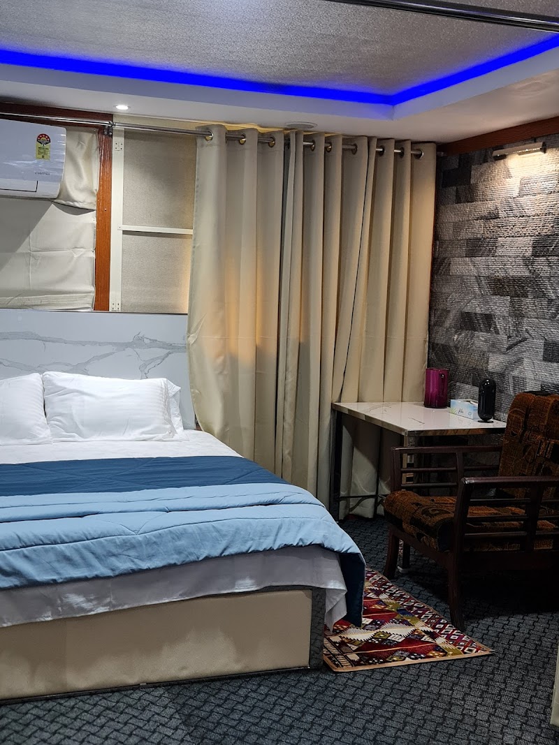 Leehome Resort room