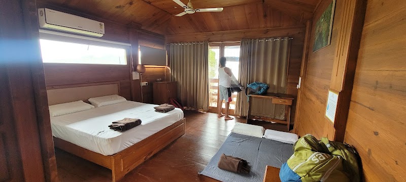 Munroe Eco Camp room