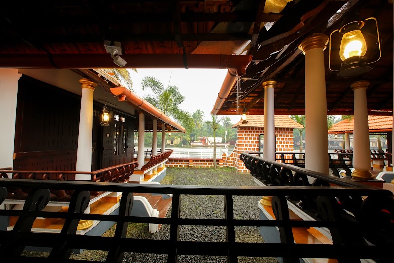 Palmy Lake Resort stay view