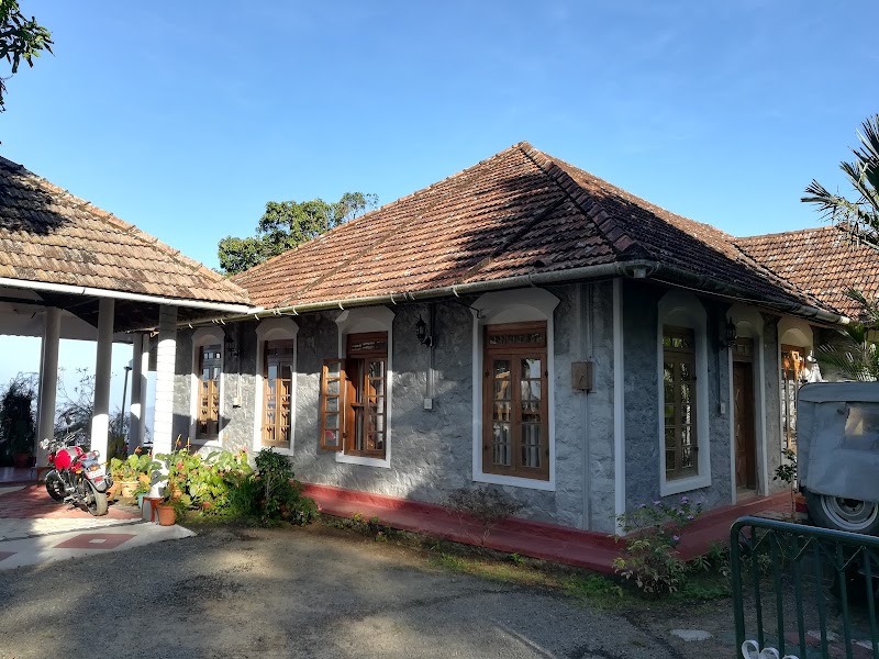 Urumbi Hill Palace travel photo
