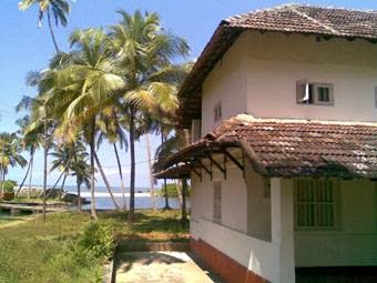 Kannur Beach House stay view