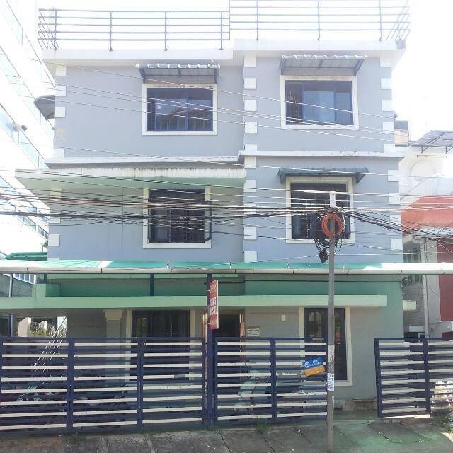 Dreams Gents Hostel