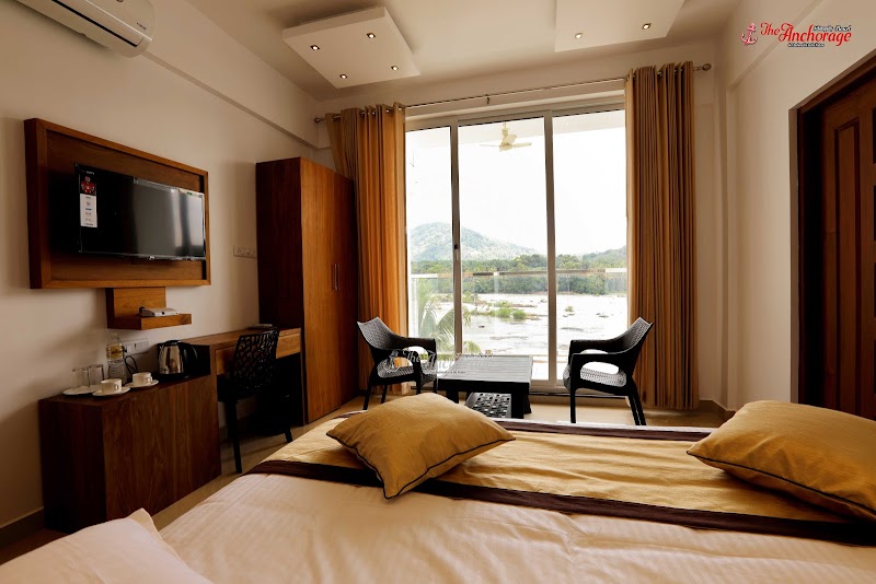 The Anchorage Resort room