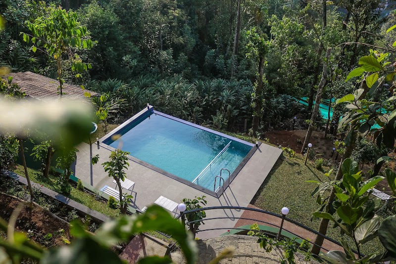 Edens Resort photo