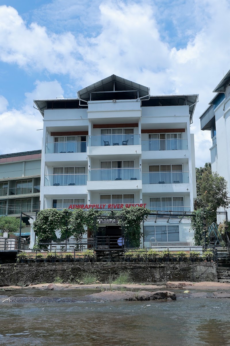 River Resort photo