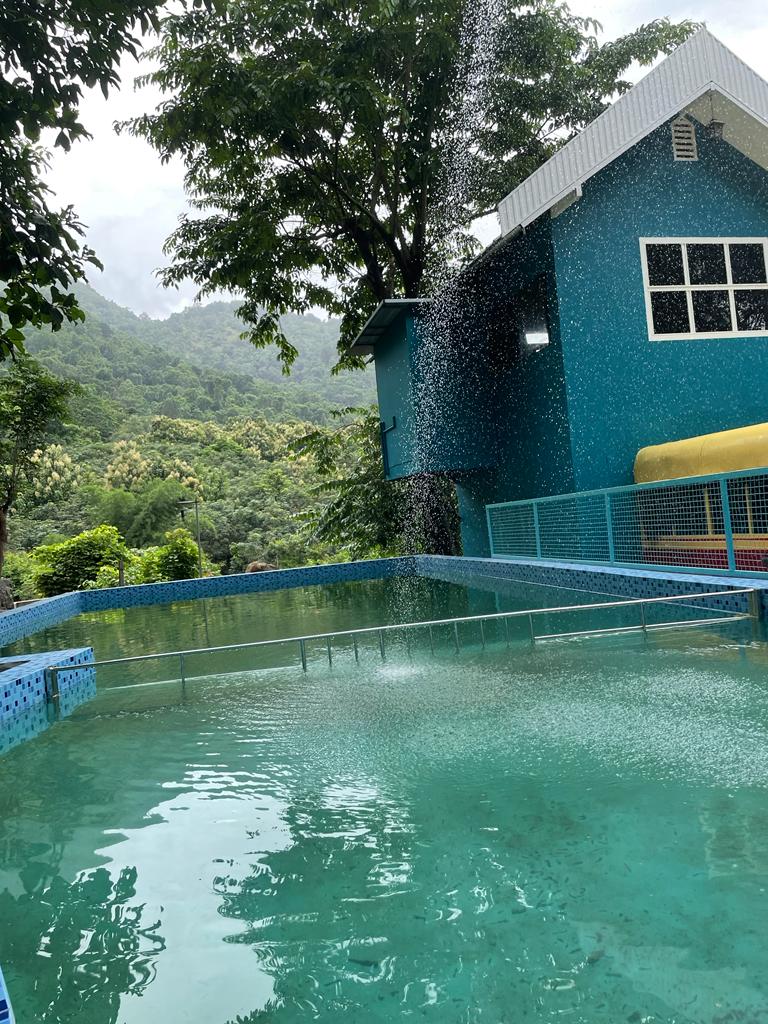 Love Shore Resort travel photo