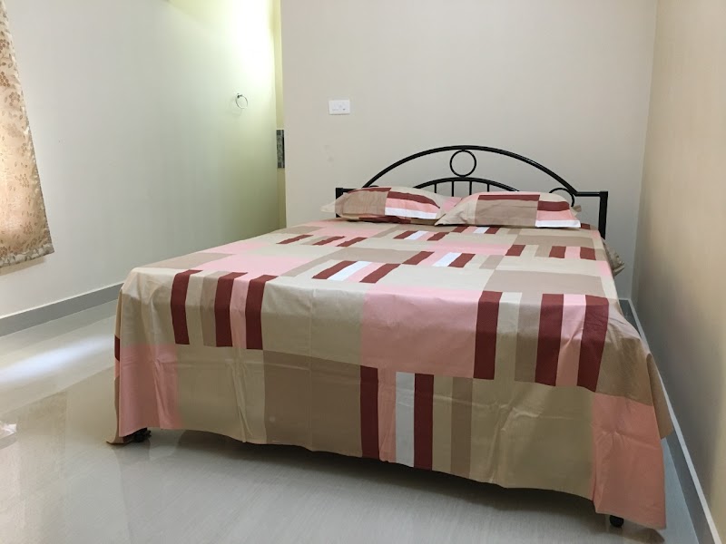 Second Home - Homestay room