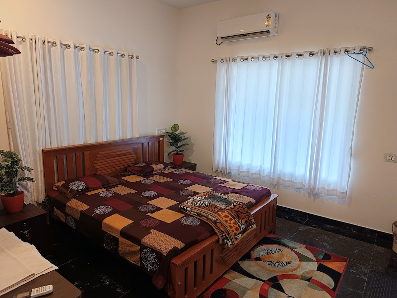 Thekkanatt Home Stay room