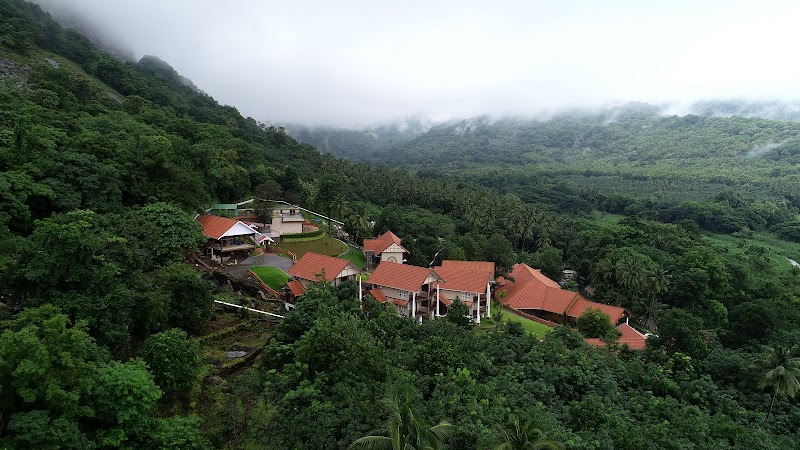 Au Revoir Wellness Resort photo
