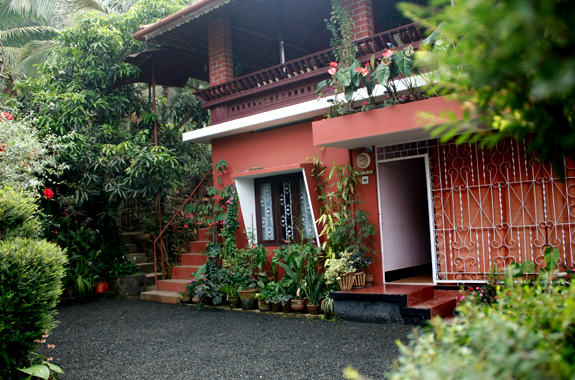 The Four Seasons Homestay photo