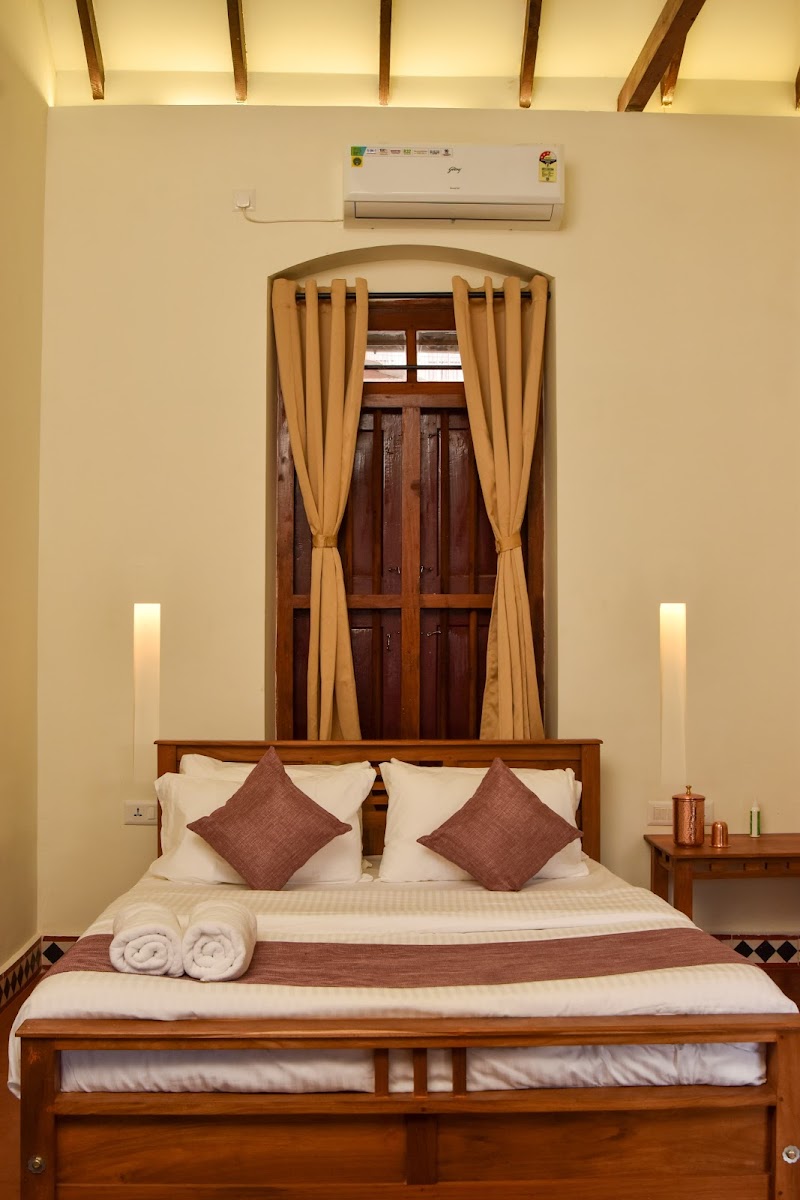 Kowdi House room