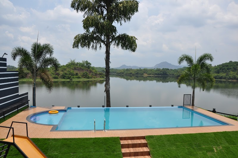 Casa Lake View Resort photo