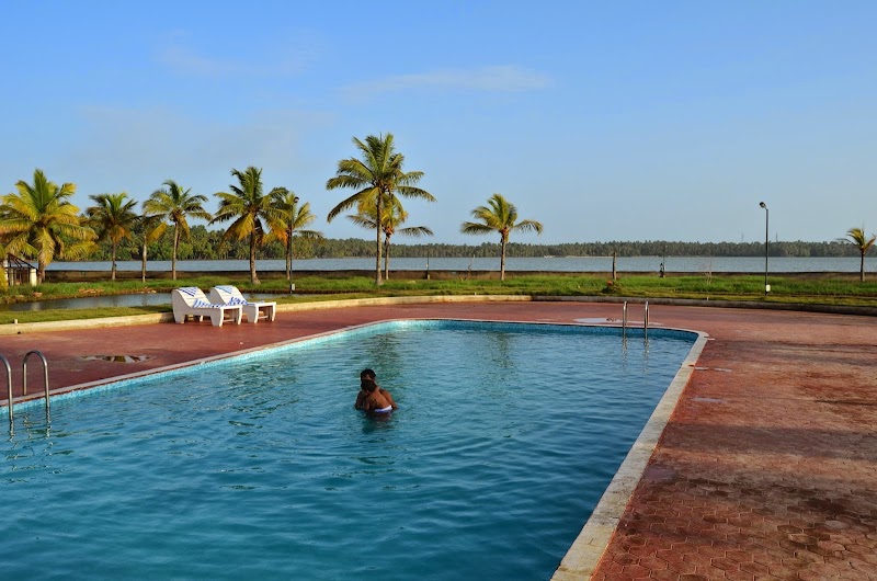 Aquasserenne property view