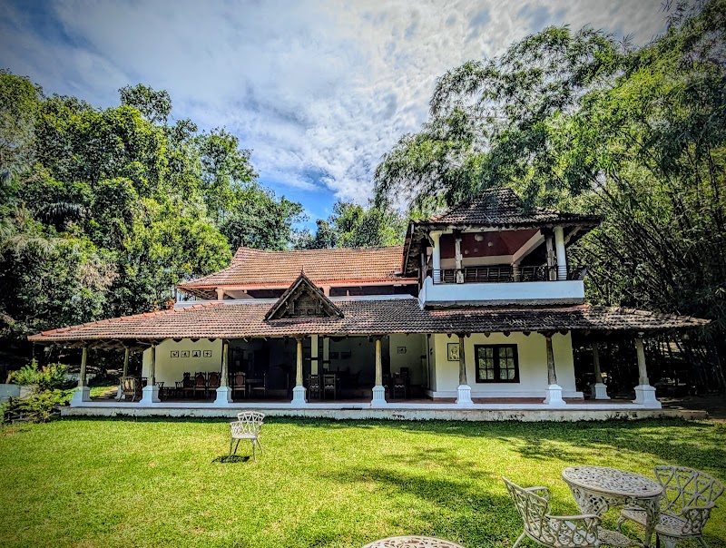 Duke's Forest Lodge photo