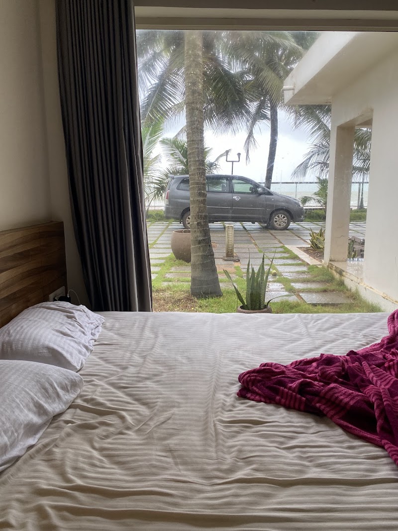 Iman Beach Resort room