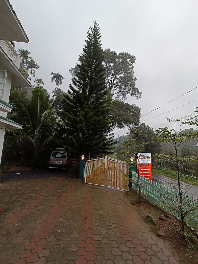 Natural Inn Holiday Homestay photo
