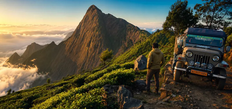 Kolukkumalai Jeep Safari image 1