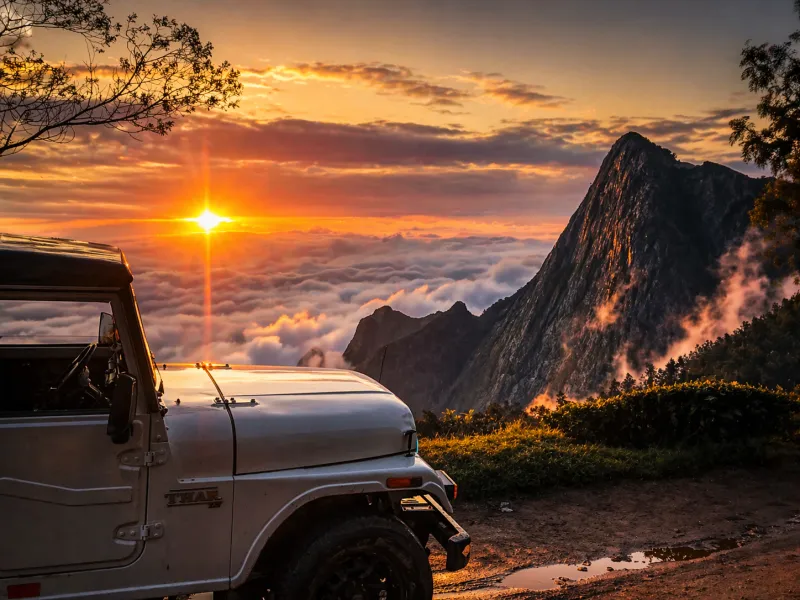 Kolukkumalai Jeep Safari image 4