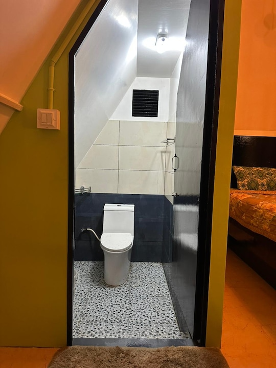 Tentdobia image 2
