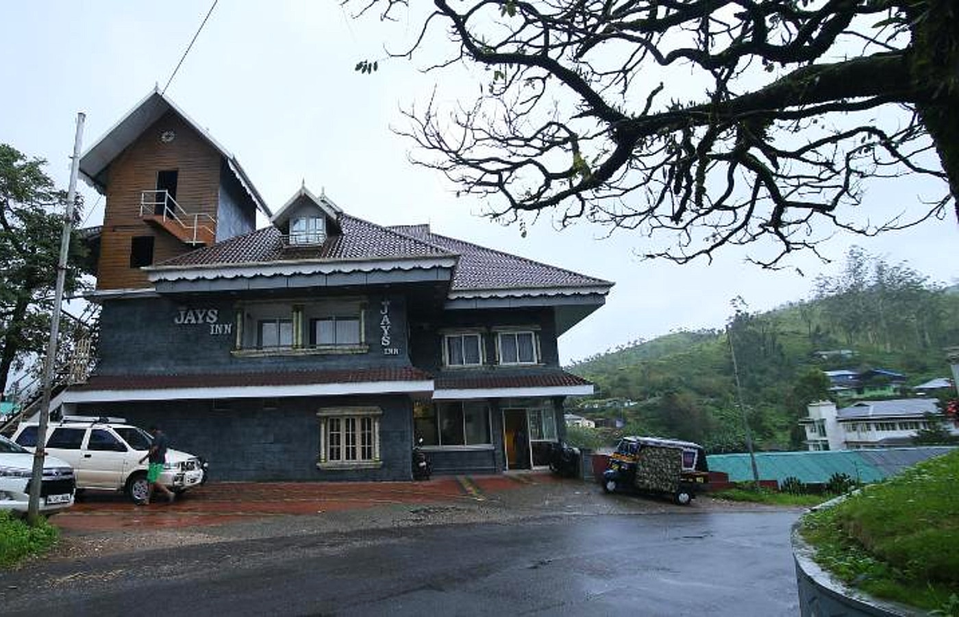 Jays Inn image 1