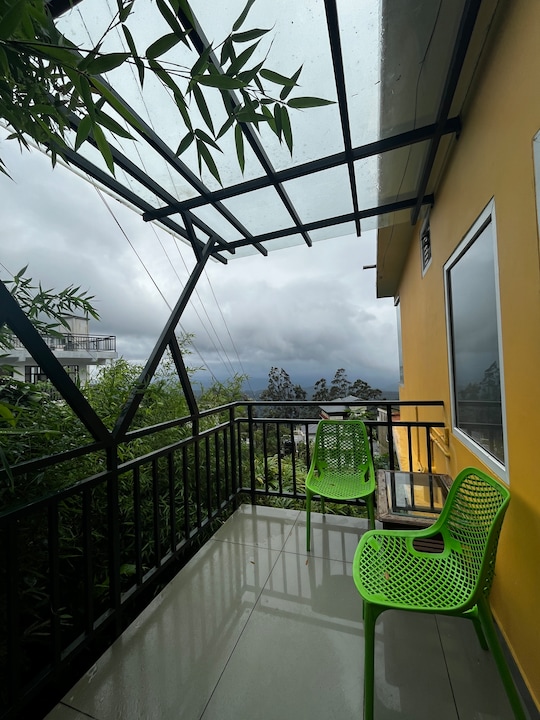 Greenleaf Holidays image 2