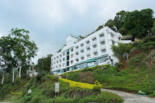 Misty Mountain Resort image 1
