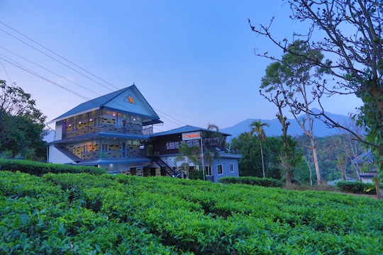 The Svarga Hill View Resort image 1